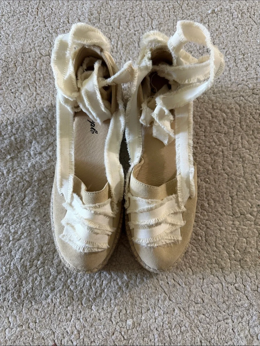 FREE PEOPLE DESTINO ESPADRILLE PLATFORMS IN ECRU Size 39/8.5